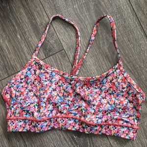 Lululemon • Floral Prism Bra sz 6
